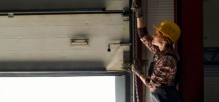 Addressing Common Garage Door Stoppage Issues in Coralville, IA